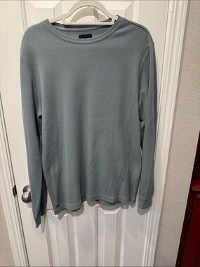 Cuts Clothing Men's Crewneck Waffle Sweater in Sage Green